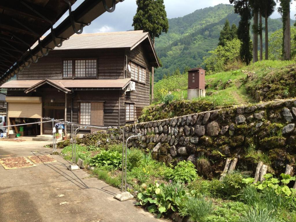 Choyomon Hotel Nanto Buitenkant foto